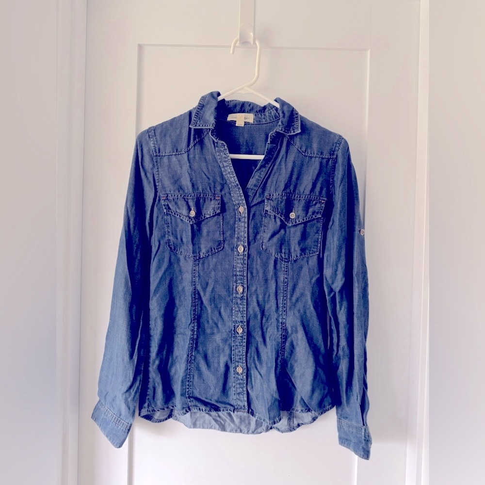 Cloth & Stone button-down denim-style shirt (XS)